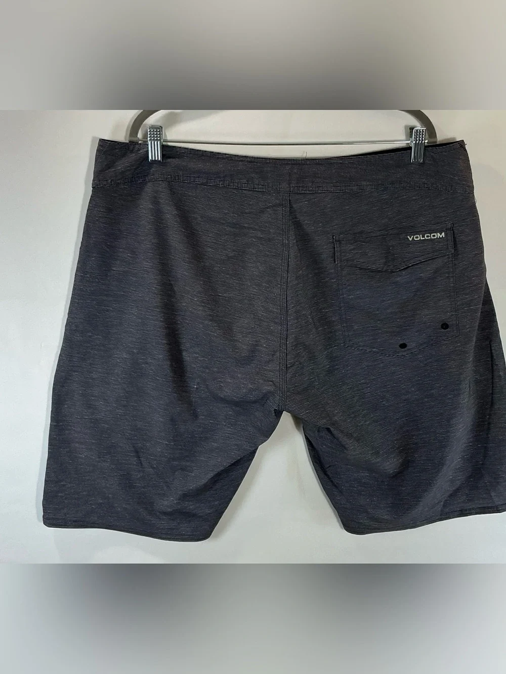 Volcom Striped Board Shorts Size 38 Gray Black Surf Swim Shorts